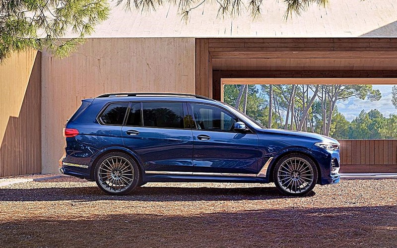 《BMW Alpina XB7 AWD》 既然X7 M仍未現身,就先讓Alpina XB7上陣來止飢吧! 《BMW Alpina XB7 AWD》 既然X7 M仍未現身,就先讓Alpina XB7上陣來止飢吧!