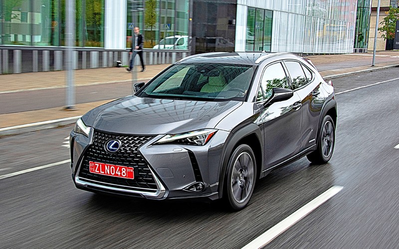 「選車東西軍」之 《Lexus UX 》或 《Volvo XC40》? 高級品牌的入門休旅抉擇! 「選車東西軍」之 《Lexus UX 》或 《Volvo XC40》? 高級品牌的入門休旅抉擇!