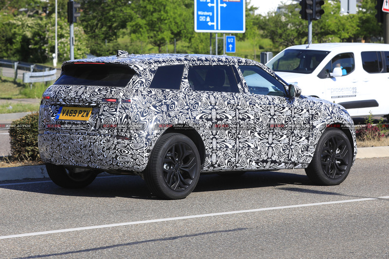《Range Rover Evoque》準備推出長軸版還是7人座車型?關鍵其實在這裡 《Range Rover Evoque》準備推出長軸版還是7人座車型?關鍵其實在這裡