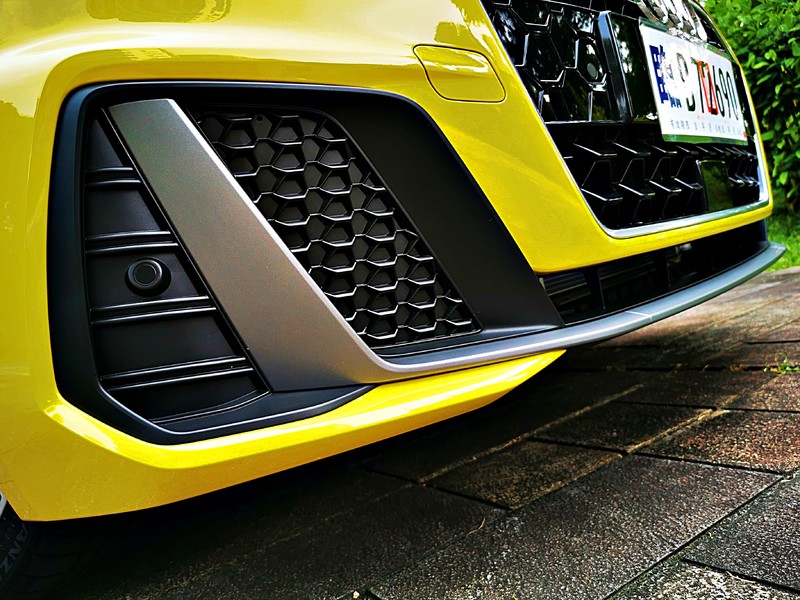 在現今的跨界和SUV時代,豪華都會小掀背還有其魅力嗎?Audi A1 say "Yes" 在現今的跨界和SUV時代,豪華都會小掀背還有其魅力嗎?Audi A1 say "Yes"