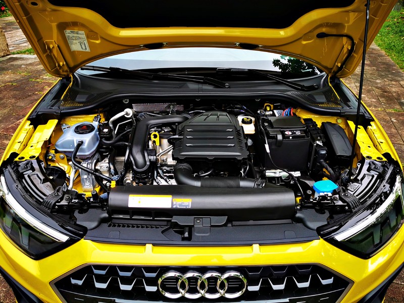 在現今的跨界和SUV時代,豪華都會小掀背還有其魅力嗎?Audi A1 say "Yes" 在現今的跨界和SUV時代,豪華都會小掀背還有其魅力嗎?Audi A1 say "Yes"