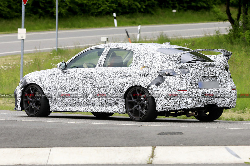 還以為BMW又有新車,原來是《Honda Civic Type R》準備大改款 還以為BMW又有新車,原來是《Honda Civic Type R》準備大改款