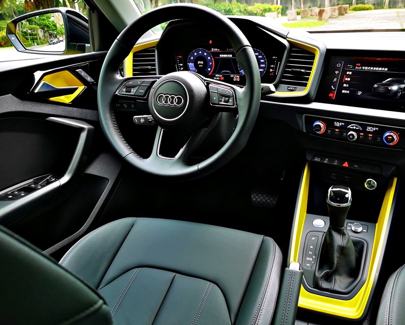 在現今的跨界和SUV時代,豪華都會小掀背還有其魅力嗎?Audi A1 say "Yes" 在現今的跨界和SUV時代,豪華都會小掀背還有其魅力嗎?Audi A1 say "Yes"