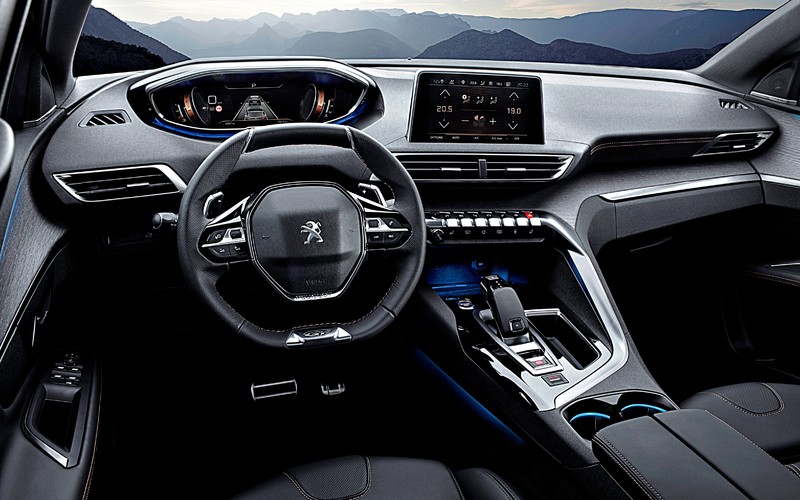 「選車東西軍」之《Peugeot 3008》或《VW Tiguan》? 價差2萬元!該選法式浪漫還是德系嚴謹? 「選車東西軍」之《Peugeot 3008》或《VW Tiguan》? 價差2萬元!該選法式浪漫還是德系嚴謹?