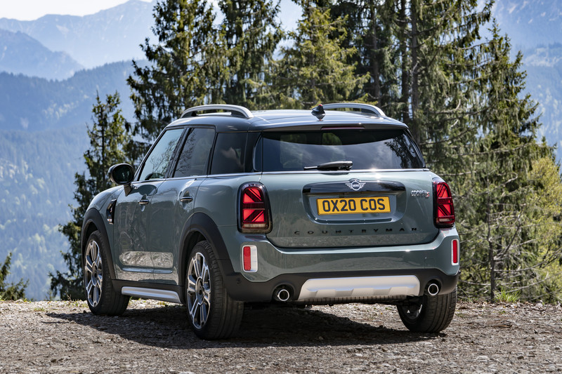 小改款《Mini Countryman》現身！不只有型還能選用5吋數位儀表
