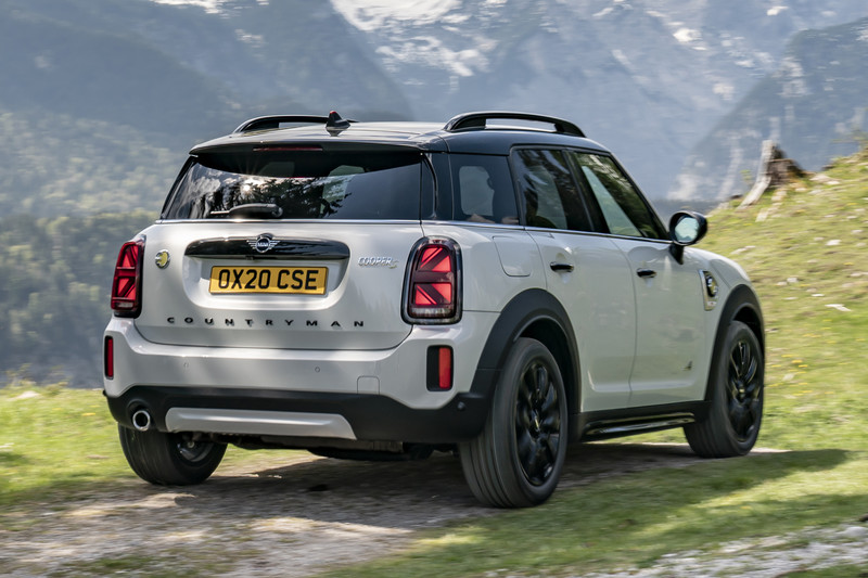 小改款《Mini Countryman》現身！不只有型還能選用5吋數位儀表