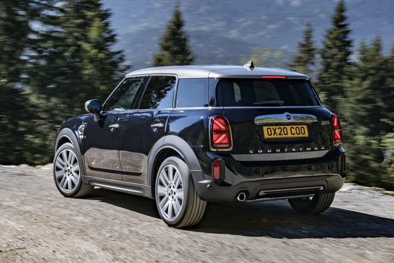 小改款《Mini Countryman》現身！不只有型還能選用5吋數位儀表