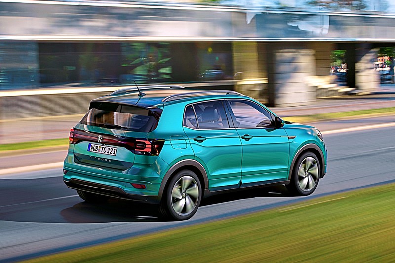 「選車東西軍」之《VW T-Cross》或《Toyota C-HR》? 百萬元有找進口跨界小休旅!想選哪一款? 「選車東西軍」之《VW T-Cross》或《Toyota C-HR》? 百萬元有找進口跨界小休旅!想選哪一款?