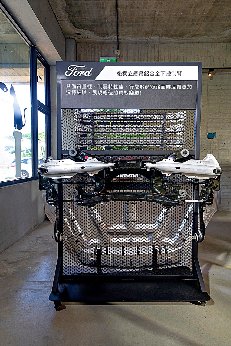 《Ford New Kuga EcoBoost 250 AWD ST-Line》試駕︱ 安全、舒適、寧靜且兼具優異駕馭表現的加高版 《Ford New Kuga EcoBoost 250 AWD ST-Line》試駕︱ 安全、舒適、寧靜且兼具優異駕馭表現的加高版
