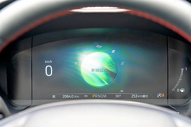 《Ford New Kuga EcoBoost 250 AWD ST-Line》試駕︱ 安全、舒適、寧靜且兼具優異駕馭表現的加高版 《Ford New Kuga EcoBoost 250 AWD ST-Line》試駕︱ 安全、舒適、寧靜且兼具優異駕馭表現的加高版