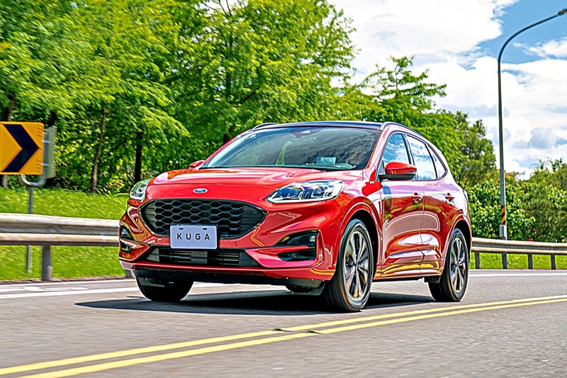 《Ford New Kuga EcoBoost 250 AWD ST-Line》試駕︱ 安全、舒適、寧靜且兼具優異駕馭表現的加高版 《Ford New Kuga EcoBoost 250 AWD ST-Line》試駕︱ 安全、舒適、寧靜且兼具優異駕馭表現的加高版
