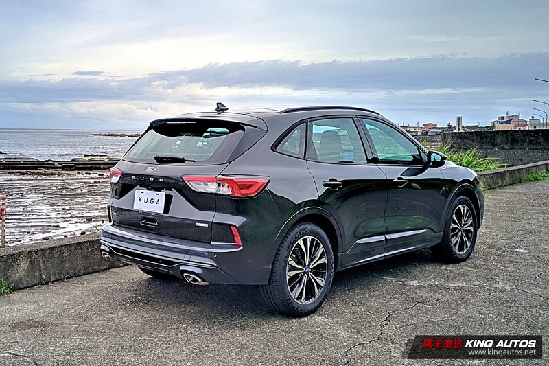 《Ford New Kuga EcoBoost 250 AWD ST-Line》試駕︱ 安全、舒適、寧靜且兼具優異駕馭表現的加高版 《Ford New Kuga EcoBoost 250 AWD ST-Line》試駕︱ 安全、舒適、寧靜且兼具優異駕馭表現的加高版