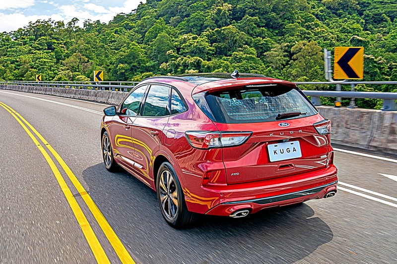 《Ford New Kuga EcoBoost 250 AWD ST-Line》試駕︱ 安全、舒適、寧靜且兼具優異駕馭表現的加高版 《Ford New Kuga EcoBoost 250 AWD ST-Line》試駕︱ 安全、舒適、寧靜且兼具優異駕馭表現的加高版