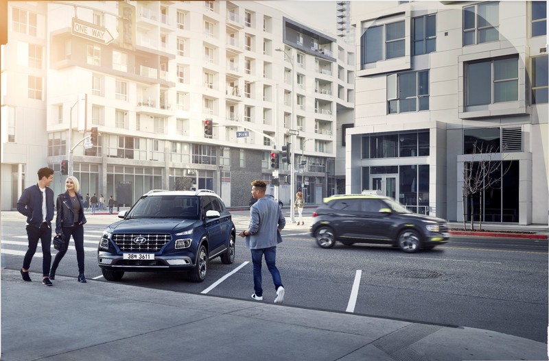 《Hyundai Venue》準備大開殺戒?單雙色、四車型預售價最低67.9萬元起 《Hyundai Venue》準備大開殺戒?單雙色、四車型預售價最低67.9萬元起