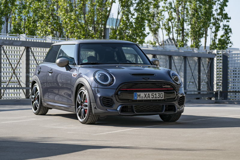 還原限量鋼砲《Mini John Cooper Works》視覺系GP Pack套件有幾分像呢？