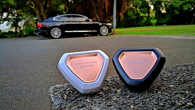 《UVWASH mini光離子除菌淨化機》 透過UVC短波紫外線,抑菌/淨化車艙空氣更無死角! 《UVWASH mini光離子除菌淨化機》 透過UVC短波紫外線,抑菌/淨化車艙空氣更無死角!