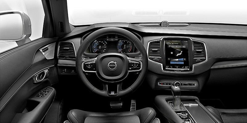 「選車東西軍」之《Lexus RX》或《Volvo XC90》? 價差1萬元,你選哪一款? 「選車東西軍」之《Lexus RX》或《Volvo XC90》? 價差1萬元,你選哪一款?