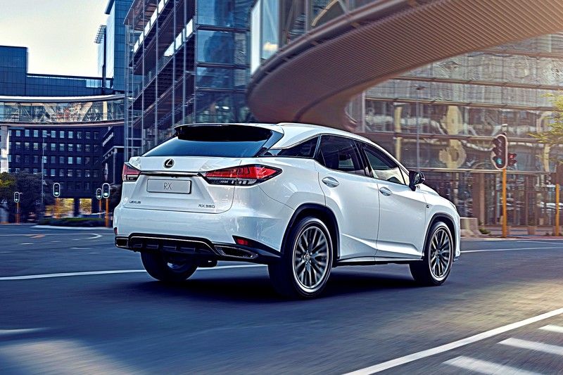 「選車東西軍」之《Lexus RX》或《Volvo XC90》? 價差1萬元,你選哪一款? 「選車東西軍」之《Lexus RX》或《Volvo XC90》? 價差1萬元,你選哪一款?