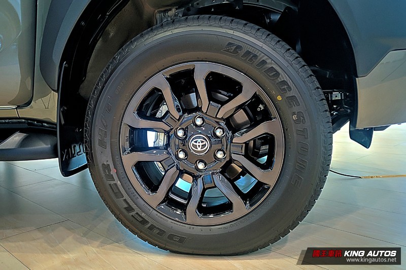 146萬元預接單價開始預訂!《Toyota Hilux》小改款全面升級亮相! 146萬元預接單價開始預訂!《Toyota Hilux》小改款全面升級亮相!