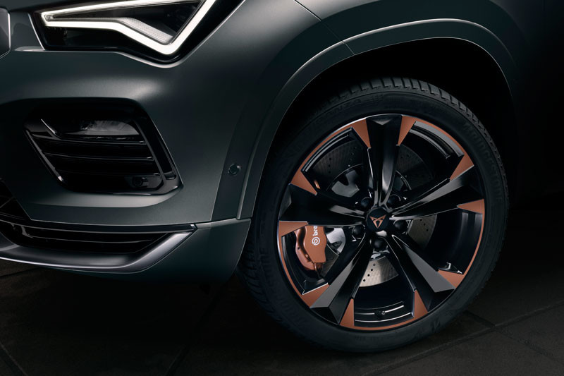《Škoda Karoq》西班牙熱血兄弟《Cupra Ateca》小改不只變帥還更會跑