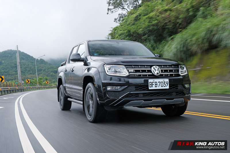 《Volkswagen Amarok V6 Black Edition》試駕︱讓男人味噴發的黑潮皮卡 《Volkswagen Amarok V6 Black Edition》試駕︱讓男人味噴發的黑潮皮卡