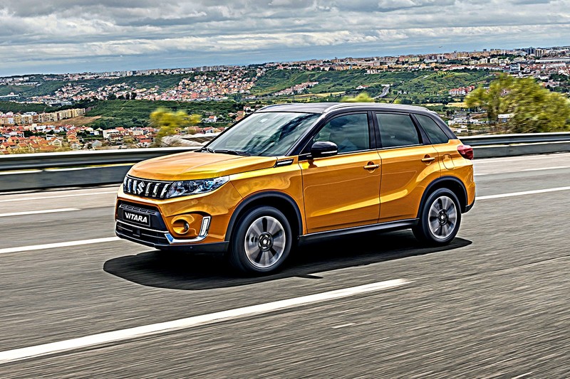 「選車東西軍」之《Skoda Kamiq》或《Suzuki Vitara》? 進口跨界小休旅、價差9千元、你選哪一款? 「選車東西軍」之《Skoda Kamiq》或《Suzuki Vitara》? 進口跨界小休旅、價差9千元、你選哪一款?