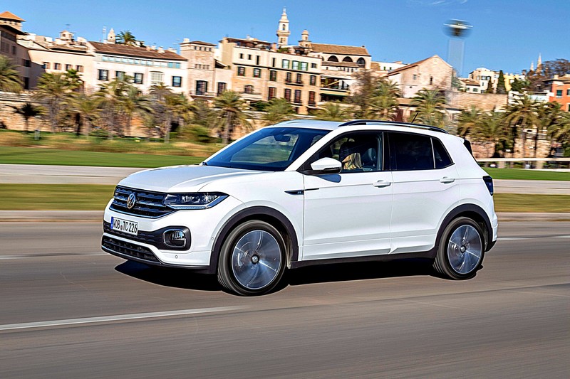 79.8萬元起、限時入主VW T-Cross! 同步推出80萬元高額零利率優惠方案! 再享購車三重送! 79.8萬元起、限時入主VW T-Cross! 同步推出80萬元高額零利率優惠方案! 再享購車三重送!