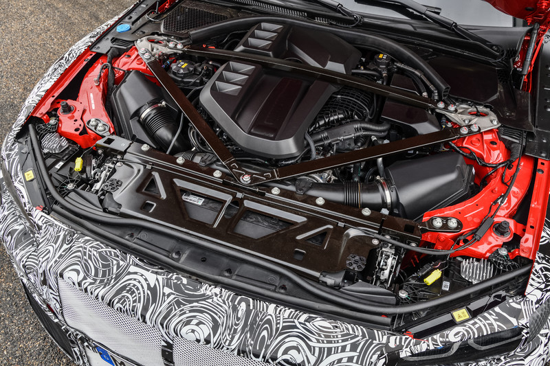 不遮了?新世代《BMW M4》真面目曝光 可選480匹搭手排或510匹加四驅 不遮了?新世代《BMW M4》真面目曝光 可選480匹搭手排或510匹加四驅