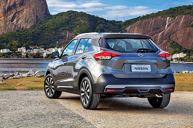 「選車東西軍」之《Nissan Kicks》或《Honda HR-V》? 同屬日系國產跨界小休旅、價差僅8千元,你偏好哪一款? 「選車東西軍」之《Nissan Kicks》或《Honda HR-V》? 同屬日系國產跨界小休旅、價差僅8千元,你偏好哪一款?