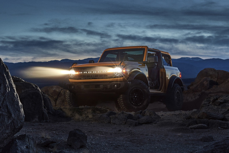 《Ford Bronco》重返越野車市場!雙門/四門通通有、售價28,500美元起跳 《Ford Bronco》重返越野車市場!雙門/四門通通有、售價28,500美元起跳