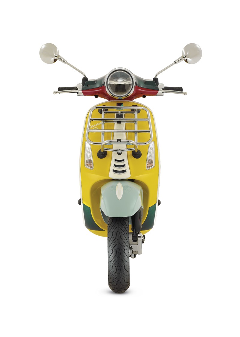 《Vespa 》美國時尚設計金童Sean Wotherspoon聯名特仕版 限量上市 《Vespa 》美國時尚設計金童Sean Wotherspoon聯名特仕版 限量上市