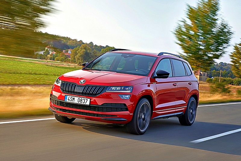 「選車東西軍」之《Skoda Karoq》或《Mazda CX-30》? 歐/日中小型跨界休旅、價差僅1萬元,你偏好哪一款? 「選車東西軍」之《Skoda Karoq》或《Mazda CX-30》? 歐/日中小型跨界休旅、價差僅1萬元,你偏好哪一款?