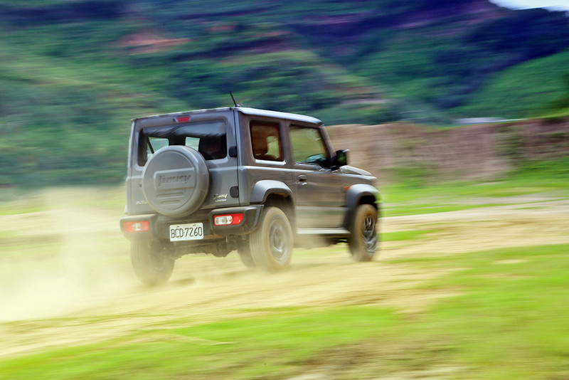 超帥《Bronco》導入台灣難度高(一)《Pickup+SUV》福特跨界越野追殺藍哥! 超帥《Bronco》導入台灣難度高(一)《Pickup+SUV》福特跨界越野追殺藍哥!