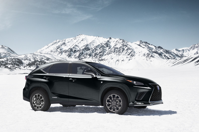 《Lexus NX Hybrid F Sport Black Line》美國限量特仕酷黑上陣