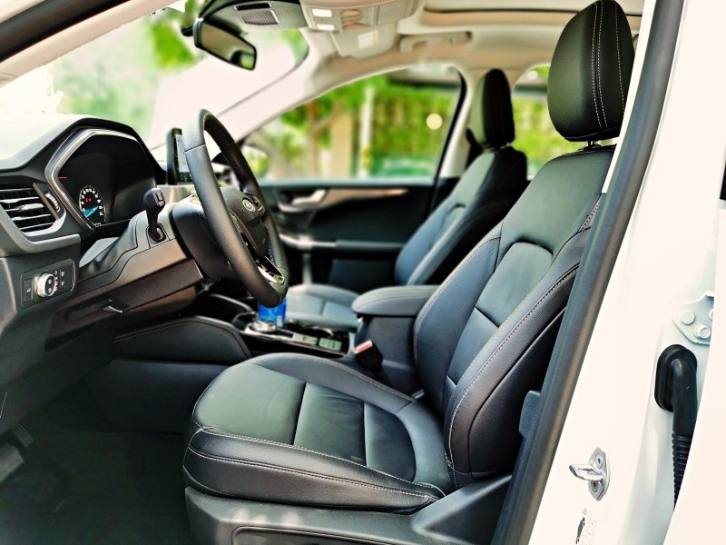 今年就要這部顏值與內涵都是頂尖的全新世代中型都會SUV—The All New Ford Kuga 今年就要這部顏值與內涵都是頂尖的全新世代中型都會SUV—The All New Ford Kuga