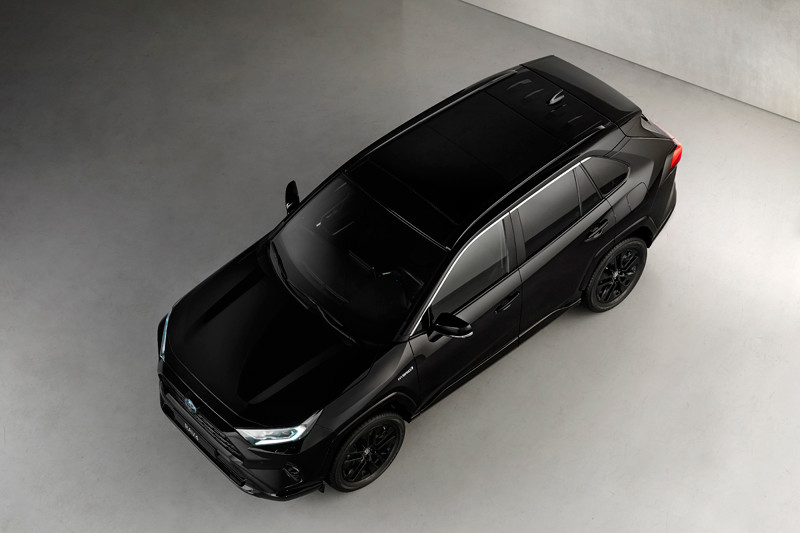 酷黑更有型《Toyota RAV4 Black Edition》帥氣特仕新作歐洲登場 酷黑更有型《Toyota RAV4 Black Edition》帥氣特仕新作歐洲登場