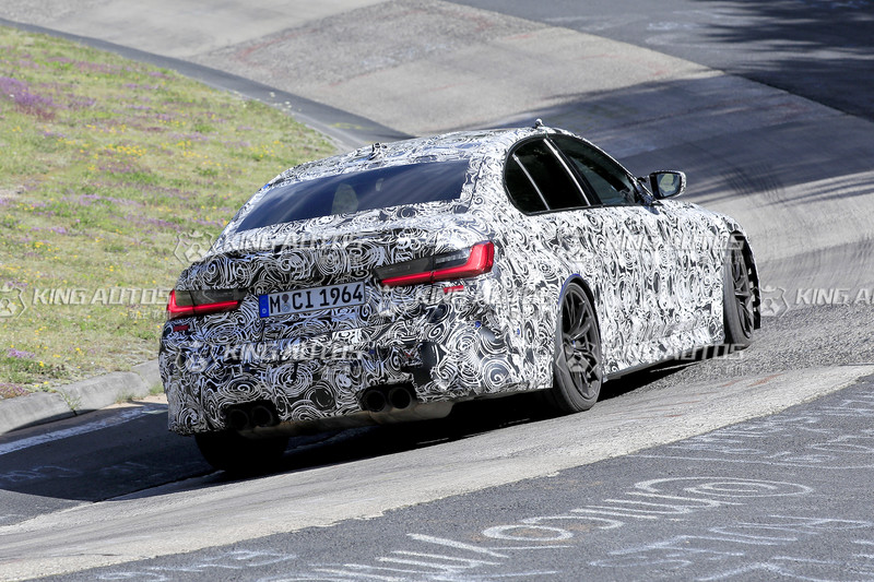 原來下一代《BMW M3》也有大鼻孔 還與《M4 Coupe》同步現身紐柏林賽道 原來下一代《BMW M3》也有大鼻孔 還與《M4 Coupe》同步現身紐柏林賽道