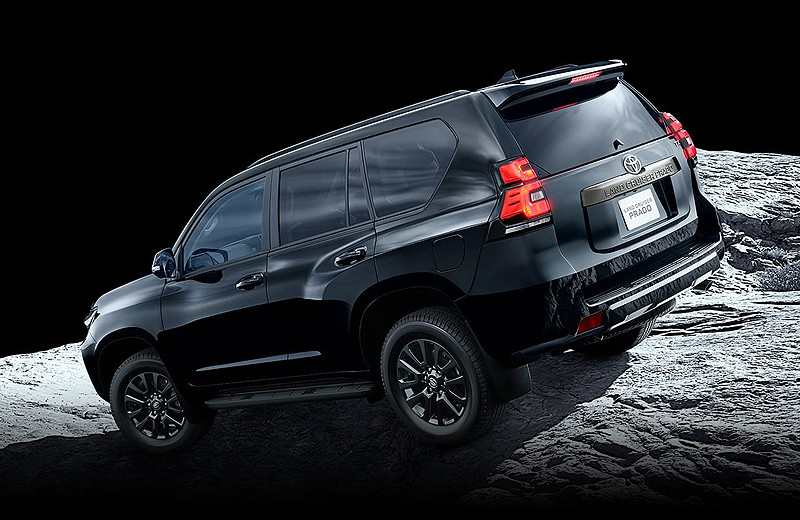 日規《Toyota Land Cruiser Prado》戰力升級 帥氣《Black Edition》同步登場 日規《Toyota Land Cruiser Prado》戰力升級 帥氣《Black Edition》同步登場