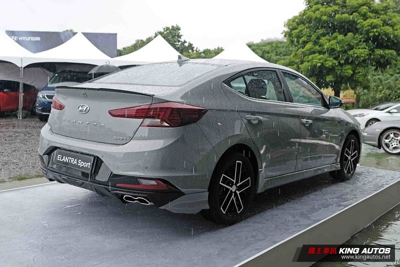 最後300台升級套件推新色 《Hyundai Elantra Sport Final Force》售價不變81.9萬元起 最後300台升級套件推新色 《Hyundai Elantra Sport Final Force》售價不變81.9萬元起