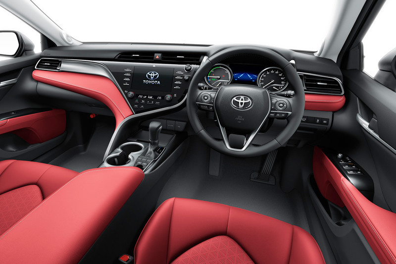 日規《Toyota Camry》安全升級 帥氣《Black Edition》歡慶問世40週年