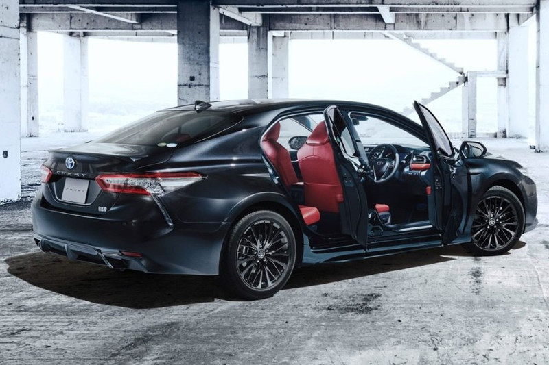 日規《Toyota Camry》安全升級 帥氣《Black Edition》歡慶問世40週年