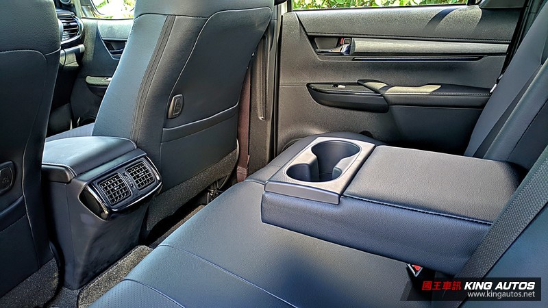 《Toyota Hilux》 小改款試駕︱ 這樣改、才對味! 《Toyota Hilux》 小改款試駕︱ 這樣改、才對味!