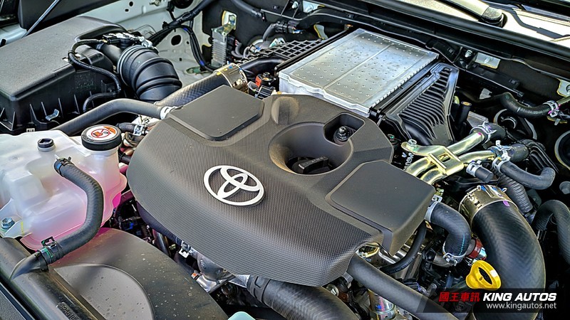 《Toyota Hilux》 小改款試駕︱ 這樣改、才對味! 《Toyota Hilux》 小改款試駕︱ 這樣改、才對味!