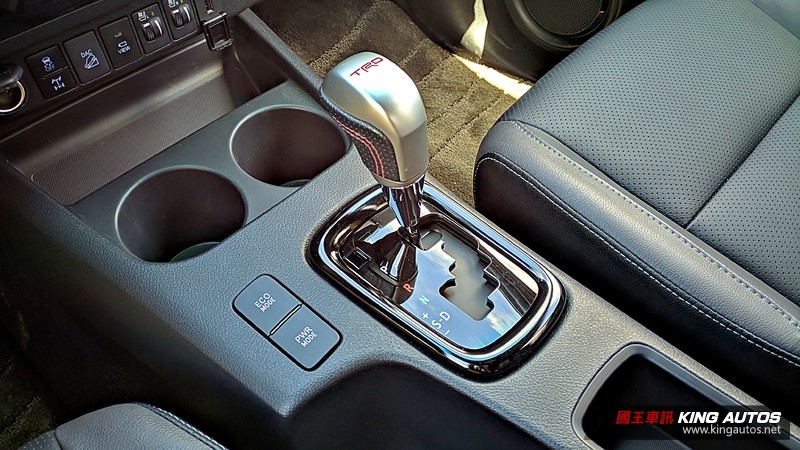 《Toyota Hilux》 小改款試駕︱ 這樣改、才對味! 《Toyota Hilux》 小改款試駕︱ 這樣改、才對味!
