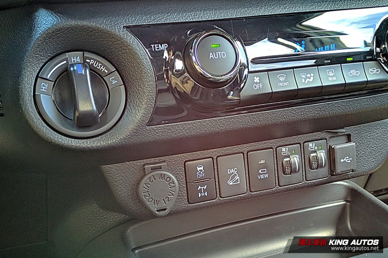 《Toyota Hilux》 小改款試駕︱ 這樣改、才對味! 《Toyota Hilux》 小改款試駕︱ 這樣改、才對味!