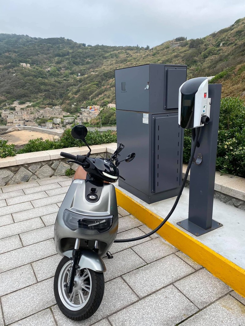 搭上離島旅遊熱潮 馬祖租騎《eMoving iE125》滿額送等值消費金 搭上離島旅遊熱潮 馬祖租騎《eMoving iE125》滿額送等值消費金