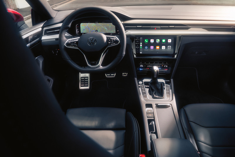 小改款《Volkswagen Arteon》導入斜背/獵跑雙車型 149.8萬元起開始預售 小改款《Volkswagen Arteon》導入斜背/獵跑雙車型 149.8萬元起開始預售