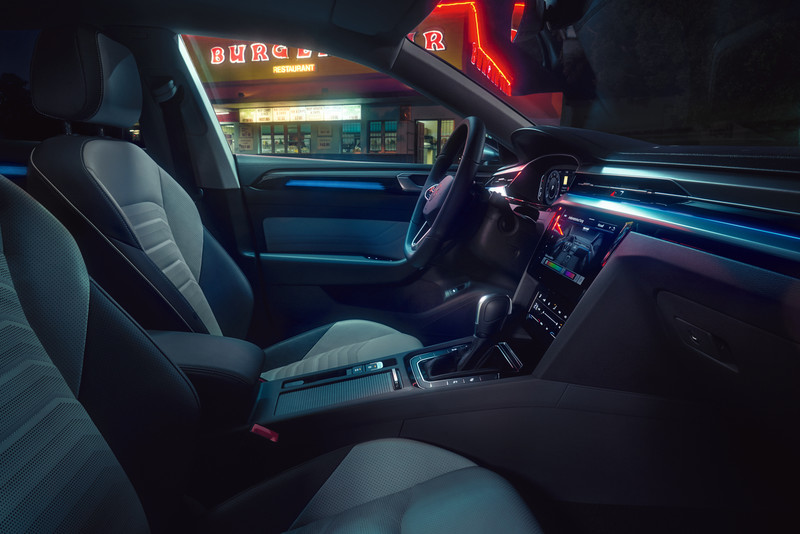 小改款《Volkswagen Arteon》導入斜背/獵跑雙車型 149.8萬元起開始預售 小改款《Volkswagen Arteon》導入斜背/獵跑雙車型 149.8萬元起開始預售