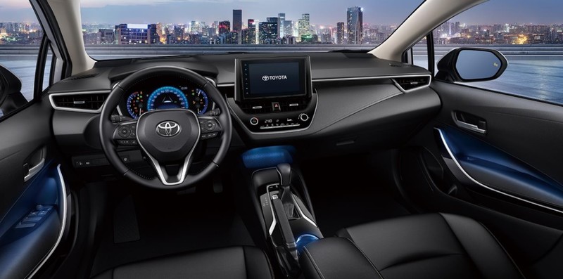 《Nissan Sentra》造型、空間、主動安全勝《國產神車Altis》!嘆全新仙草上市稍晚失先機 《Nissan Sentra》造型、空間、主動安全勝《國產神車Altis》!嘆全新仙草上市稍晚失先機
