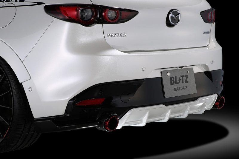 有改有加分 日本改裝廠《Blitz》為五門《Mazda3》打造專屬空力套件